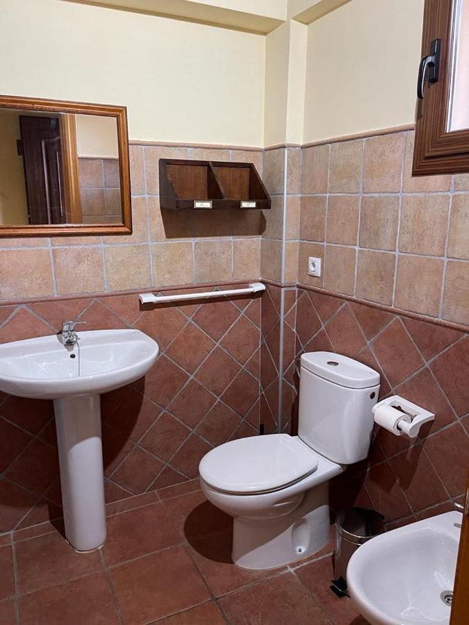 ארויו פריו Alojamiento Turistico Los Lobos מראה חיצוני תמונה
